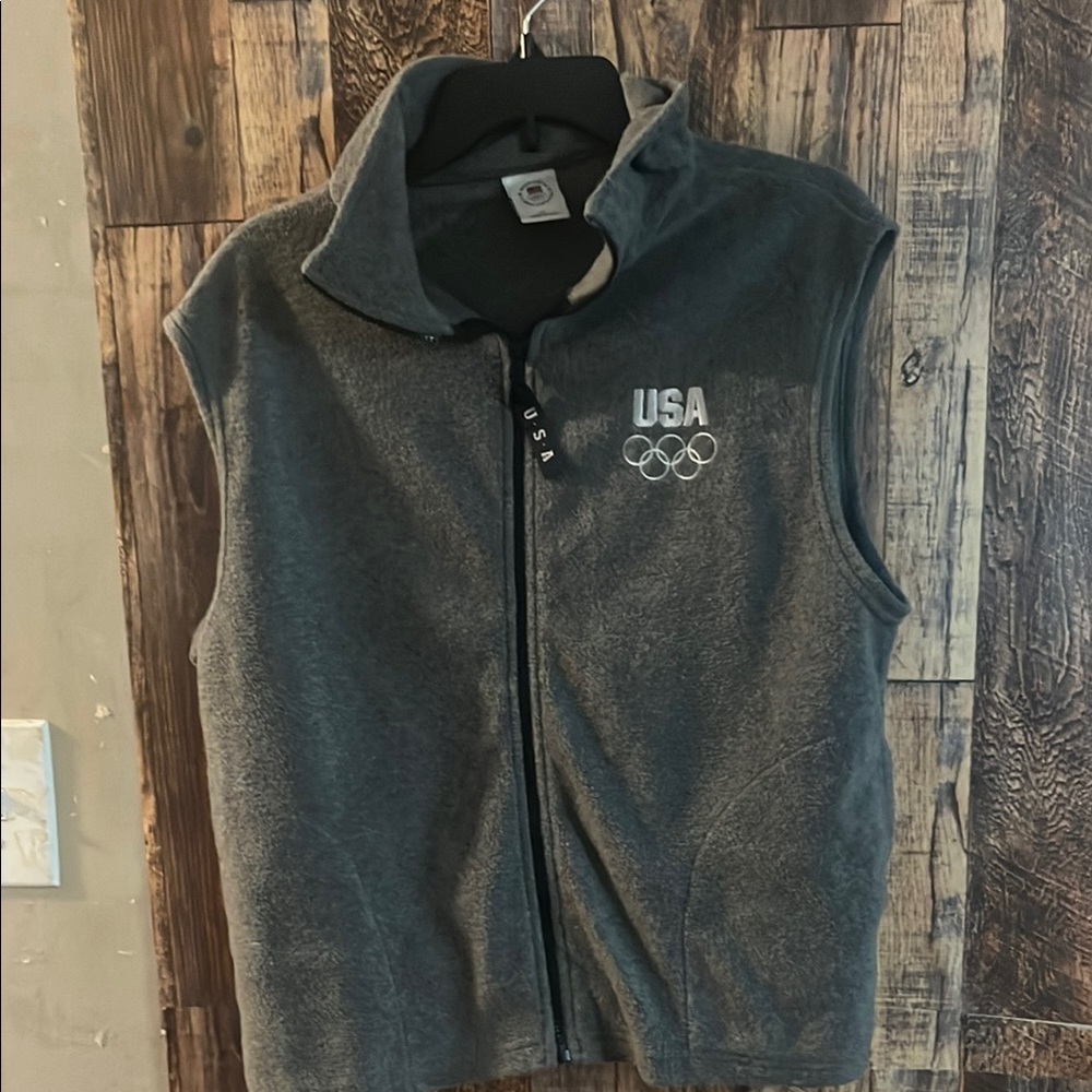 Vintage  USA Olympics Fleece Vest size X-Large by the US Olympic committee.